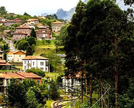 Hotel El Mirador Del Nalon San Roman  Екстер'єр фото